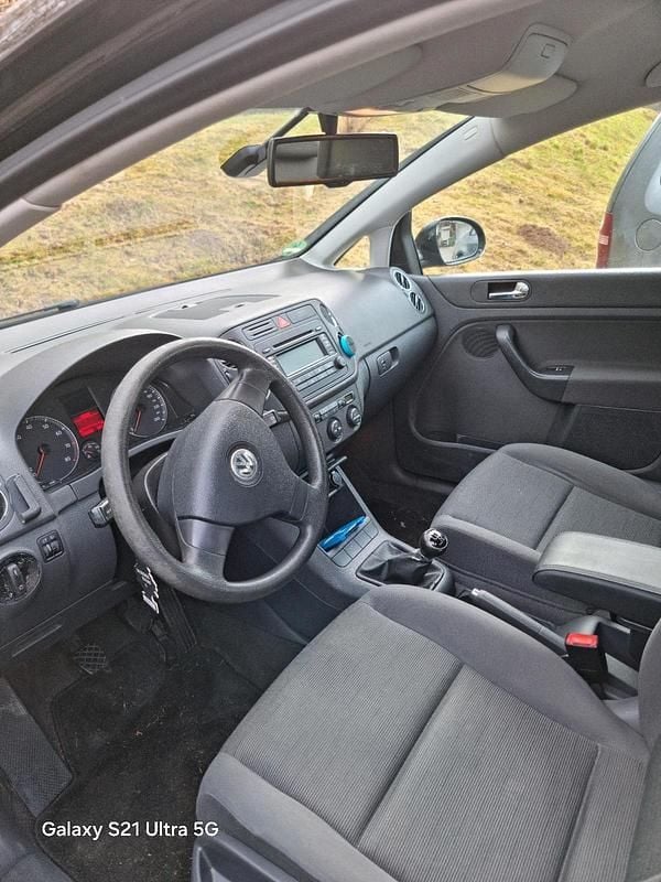Gebraucht VW Golf IV 100 PS (73 kW) 2005 Schwarz Kleinwagen