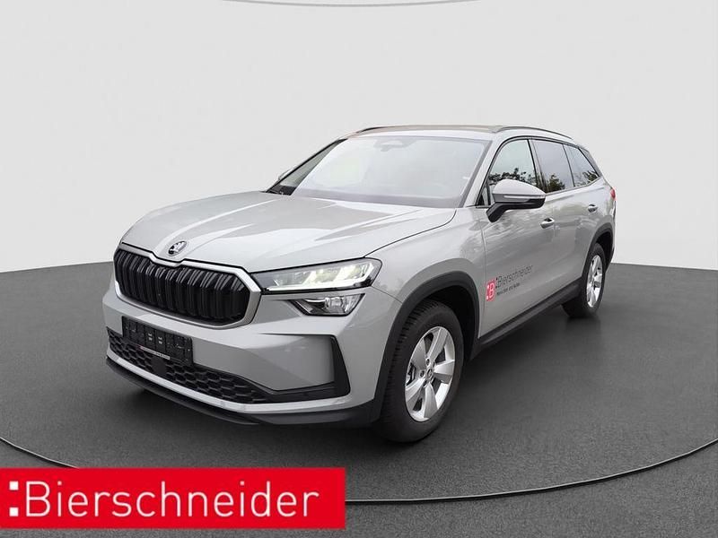 Grau Gebraucht 2025 Skoda Kodiaq Selection SUV | 48.490 € (Guter Preis) - Bild 1/4