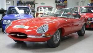 Gebraucht Jaguar E-Type 269 PS (197 kW) 1963 Rot Cabrio