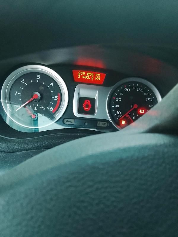 Gebraucht Renault Clio II 90 PS (66 kW) 2008 Blau Limousine
