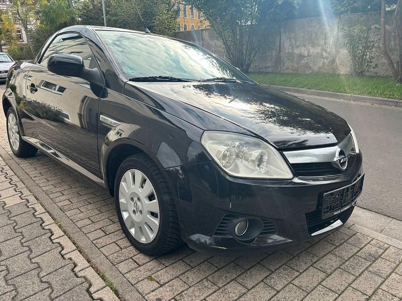Gebraucht Opel Tigra 90 PS (66 kW) 2009 Schwarz Cabrio