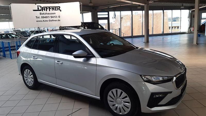 Gebraucht Skoda Scala 116 PS (85 kW) 2024 Silber Kleinwagen
