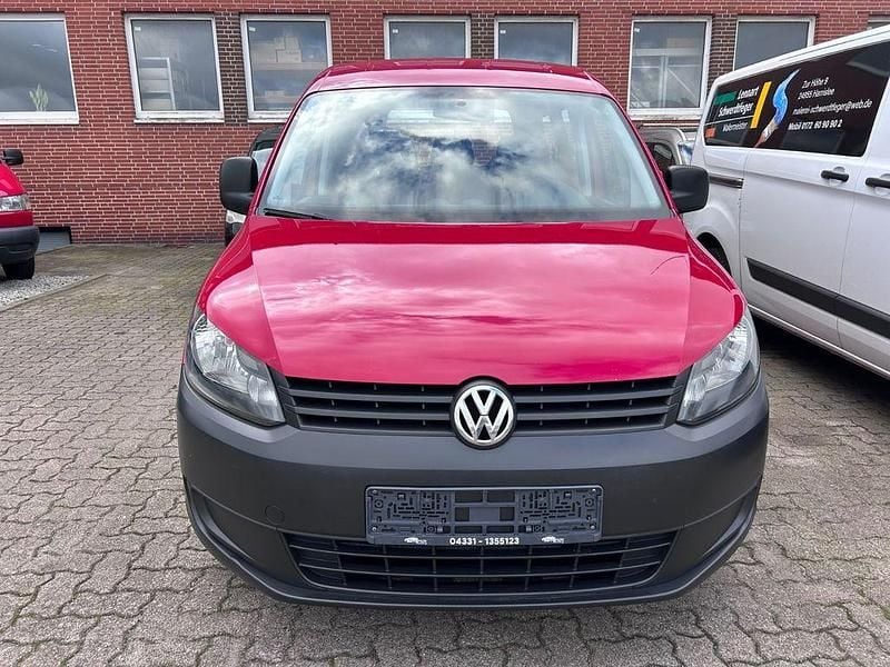 Second-hand VW Caddy Startline 86 CP (63 kW) 2014 Roșu Monovolum
