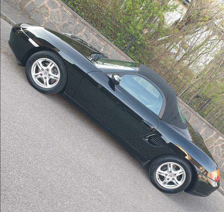 Schwarz Gebraucht 2001 Porsche Boxster Cabrio | 17.290 € (Fairer Preis) - Bild 1/4