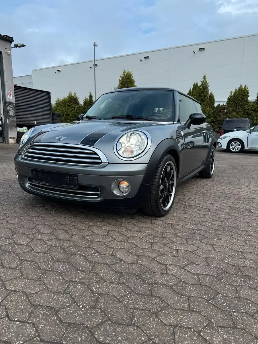 Używany Mini Cooper 120 KM (88 kW) 2009 Szary Hatchback