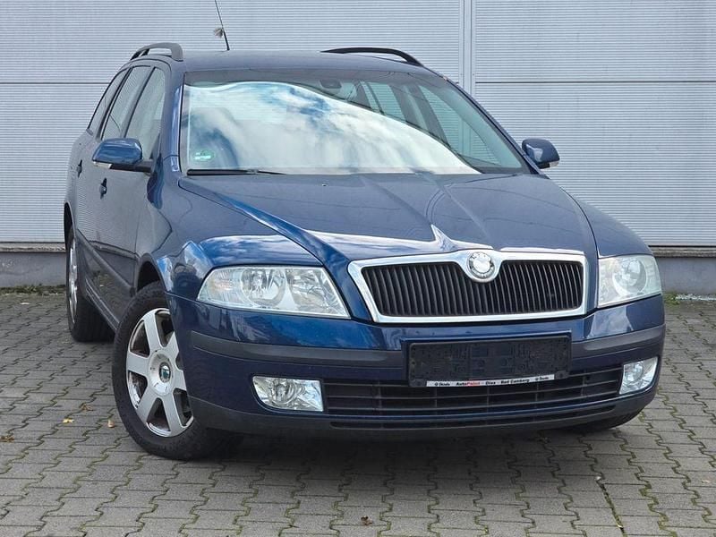 Blau Gebraucht 2006 Skoda Octavia Elegance Kombi | 1.900 € (Guter Preis) - Bild 1/4