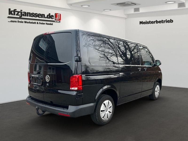 Gebraucht VW T6.1 150 PS (110 kW) 2023 Schwarz Van