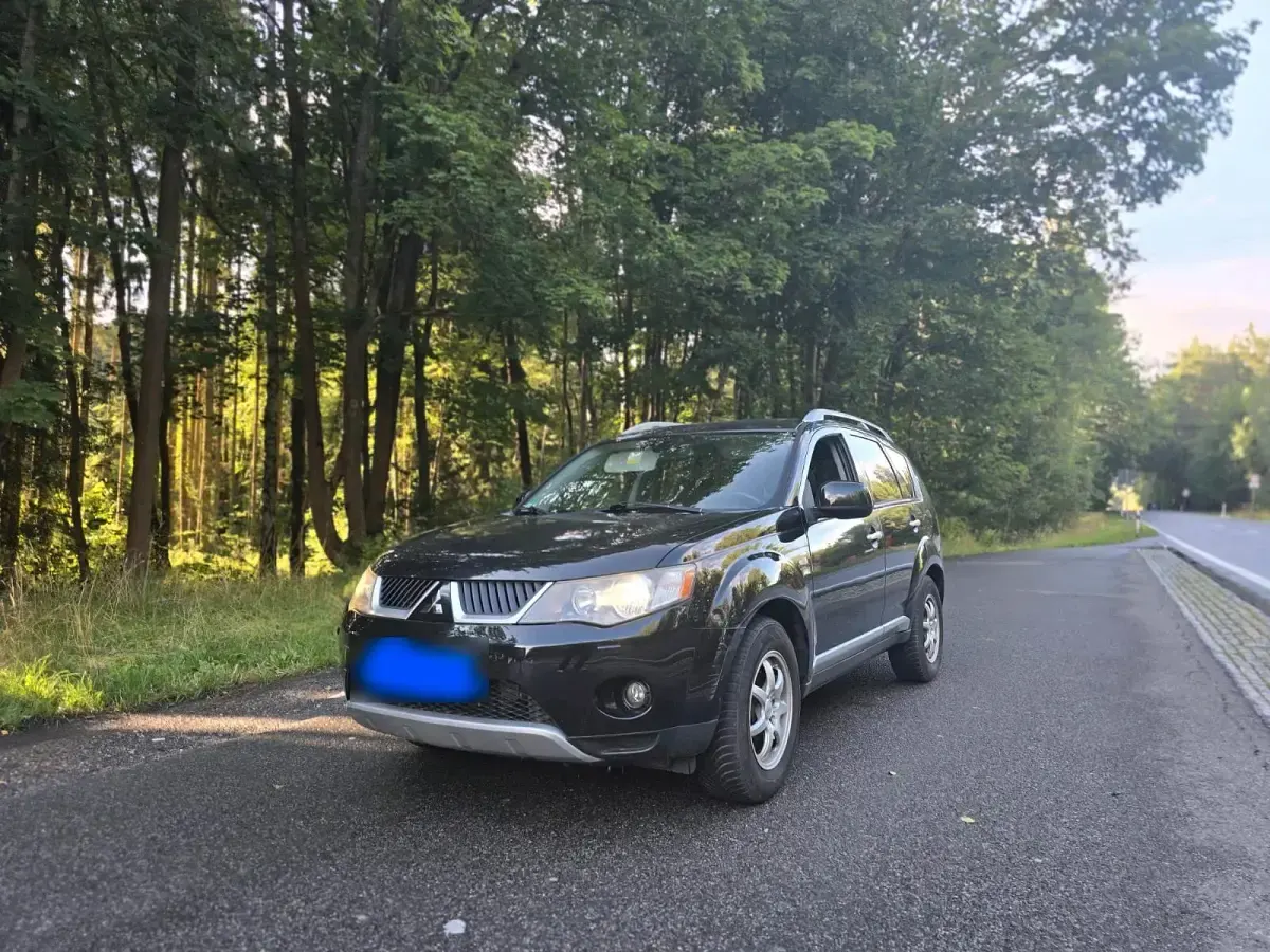 Gebraucht Mitsubishi Outlander 156 PS (114 kW) 2008 Schwarz SUV