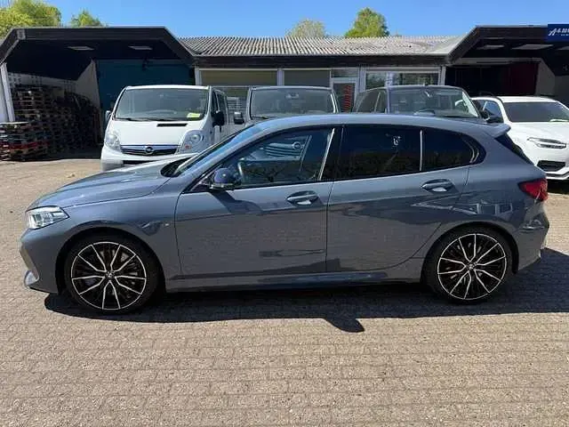 Usata BMW 135 306 CV (225 kW) 2020 Storm bay metallic Utilitaria