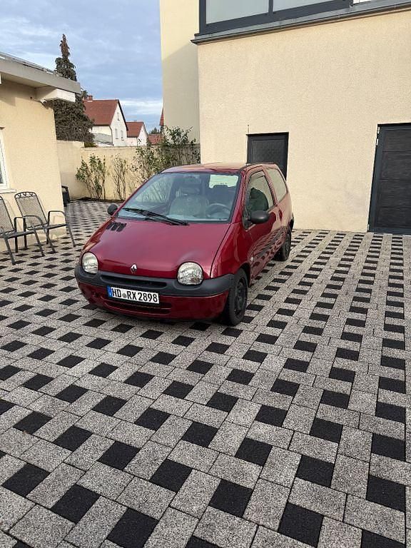 Rot Gebraucht 2005 Renault Twingo Authentique Kleinwagen | 1.299 € (Fairer Preis) - Bild 1/4