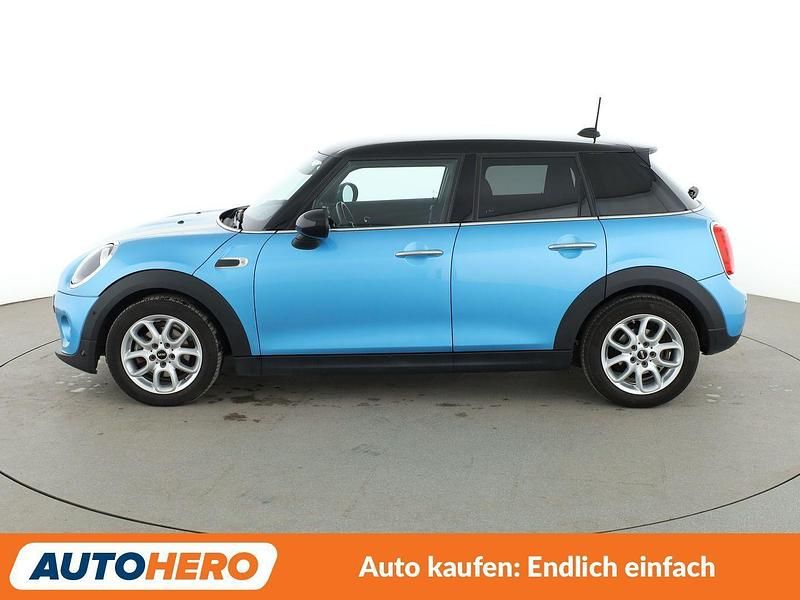 Gebraucht Mini Cooper D 116 PS (85 kW) 2018 Blau Kleinwagen