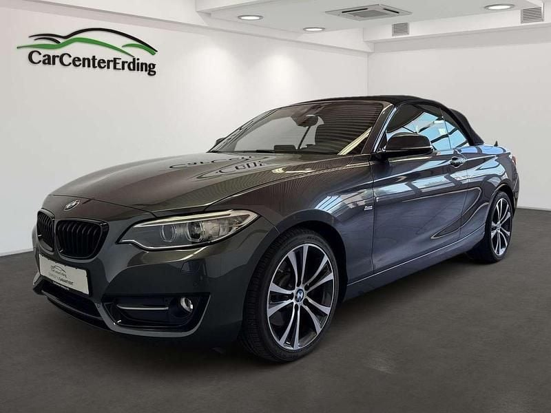 Gebraucht BMW 230 Sport Line 252 PS (185 kW) 2017 Mineralgrau metallic Cabrio