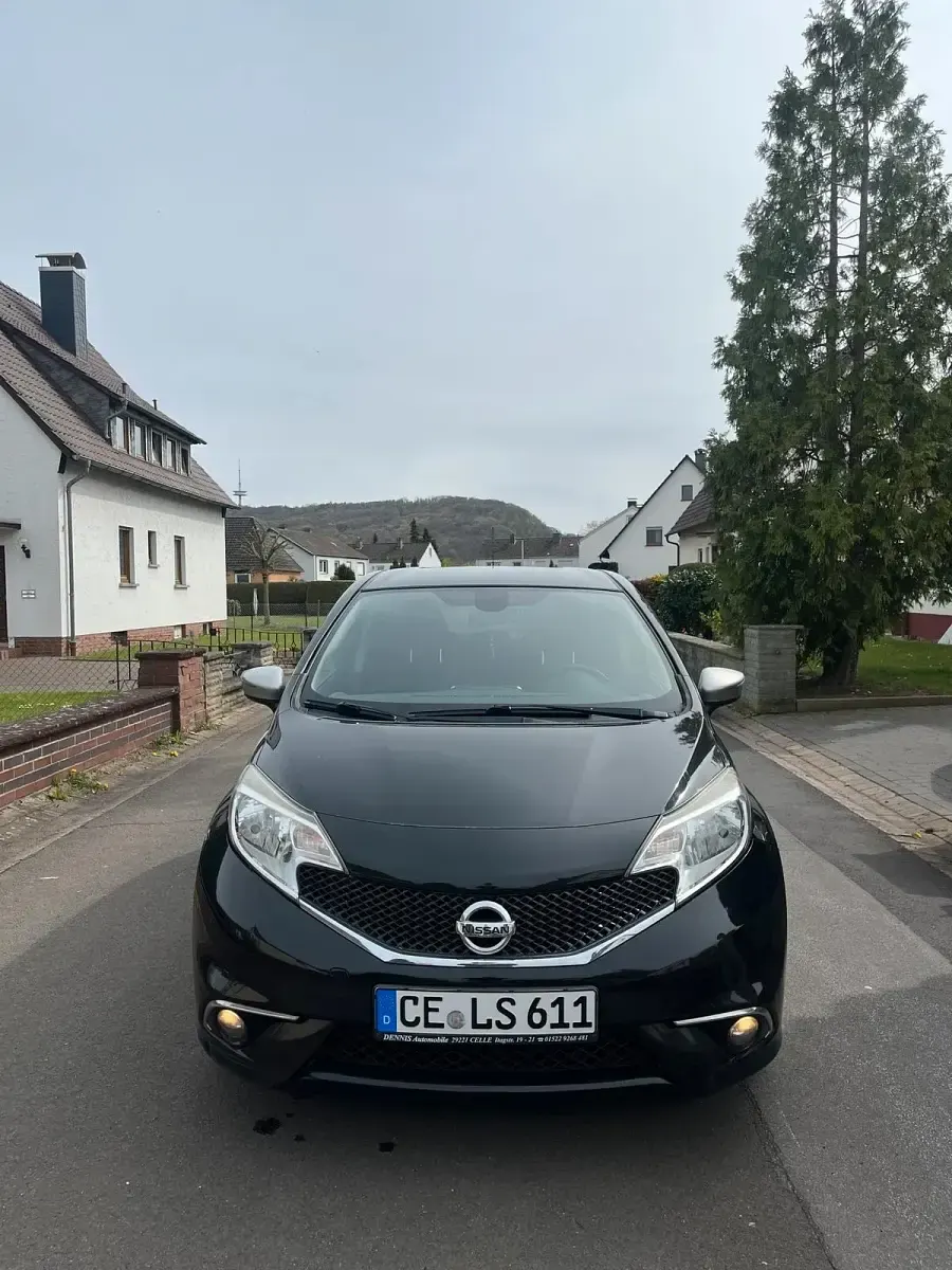 Gebraucht Nissan Note 98 PS (72 kW) 2015 Schwarz Kleinwagen