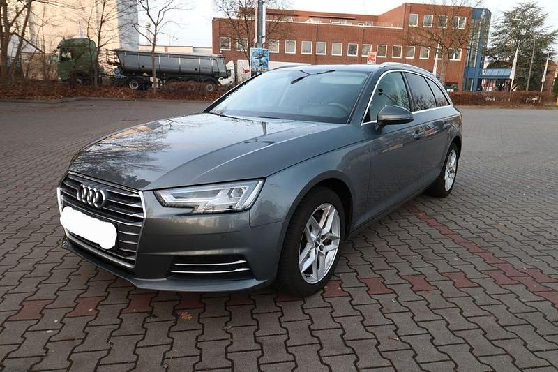 Gebraucht Audi A4 Sport 190 PS (139 kW) 2016 Grau Kombi