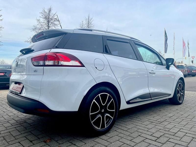 Gebraucht Renault Clio IV Dynamique 90 PS (66 kW) 2015 Weiß Limousine