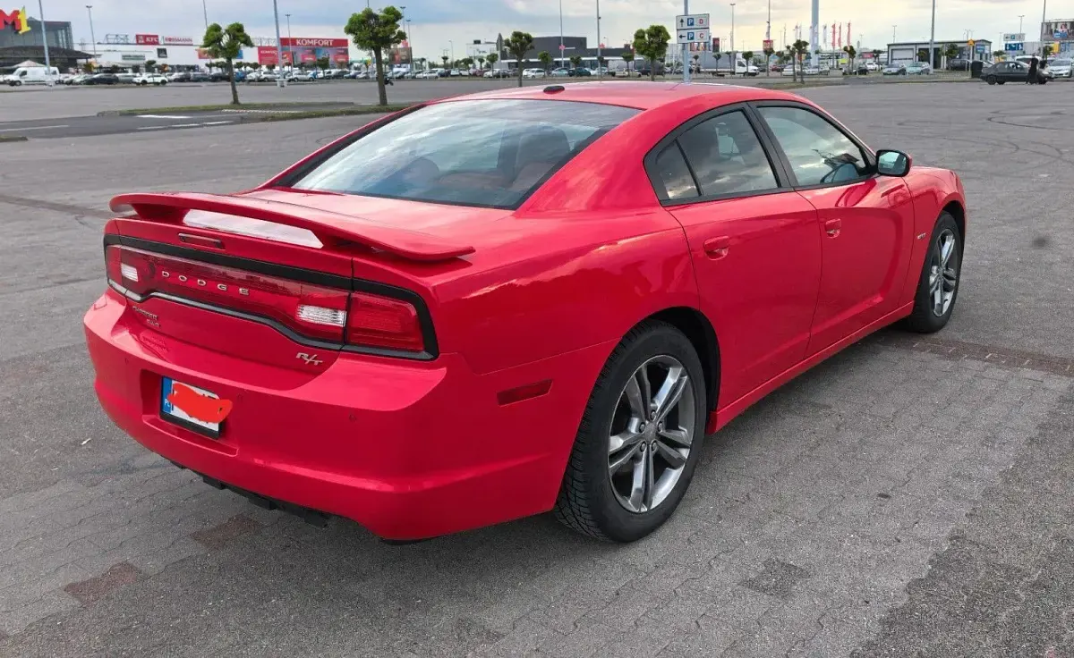 Usata Dodge Charger 375 CV (275 kW) 2014 Rosso Berlina