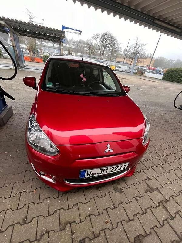 Gebraucht Mitsubishi Space Star 80 PS (58 kW) 2013 Van / Kleinbus