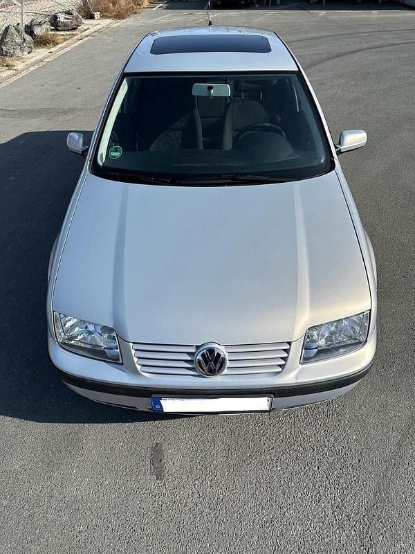 Gebraucht VW Bora 75 PS (55 kW) 2001 Silber Limousine