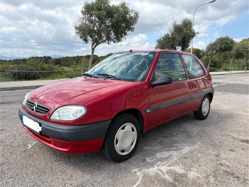 Rot Gebraucht 2001 Citroën Saxo Kleinwagen | 2.250 € (Teuer) - Bild 1/4