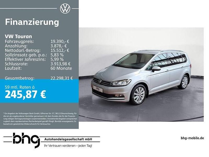 Silber Gebraucht 2017 VW Touran Highline Van / Kleinbus | 19.390 € (Guter Preis) - Bild 1/4