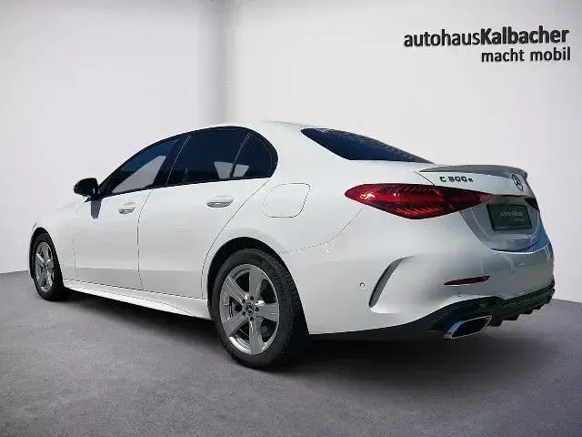 Gebraucht Mercedes C300e 313 PS (230 kW) 2023
