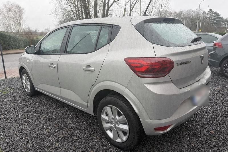 Gebraucht Dacia Sandero Expression 101 PS (74 kW) 2021 Silber Limousine