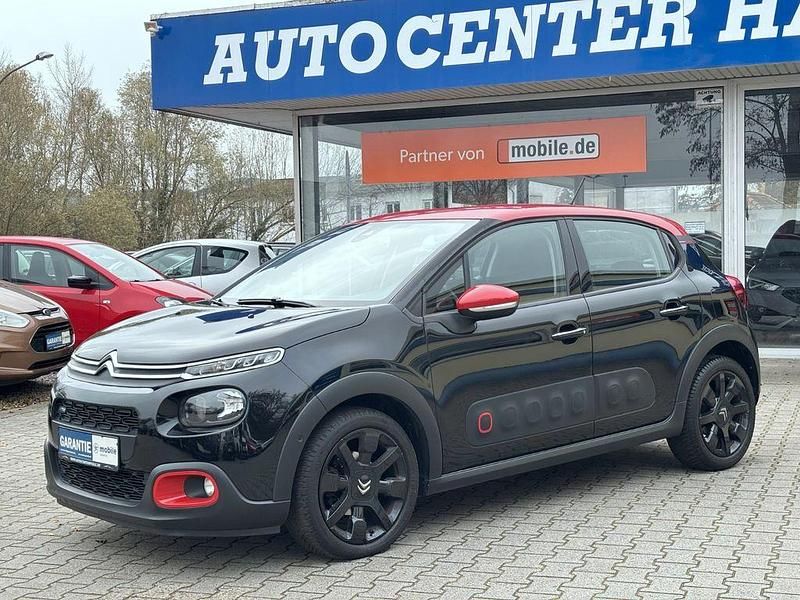 Schwarz Gebraucht 2017 Citroën C3 Shine Limousine | 11.900 € (Etwas zu teuer) - Bild 1/4