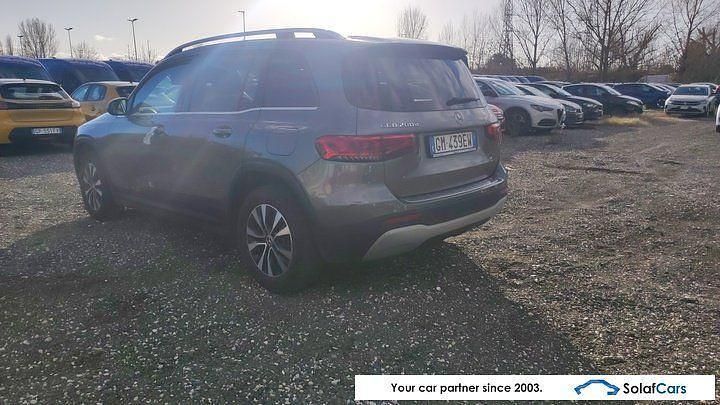 Gebraucht Mercedes GLB200 150 PS (110 kW) 2022 Grau SUV