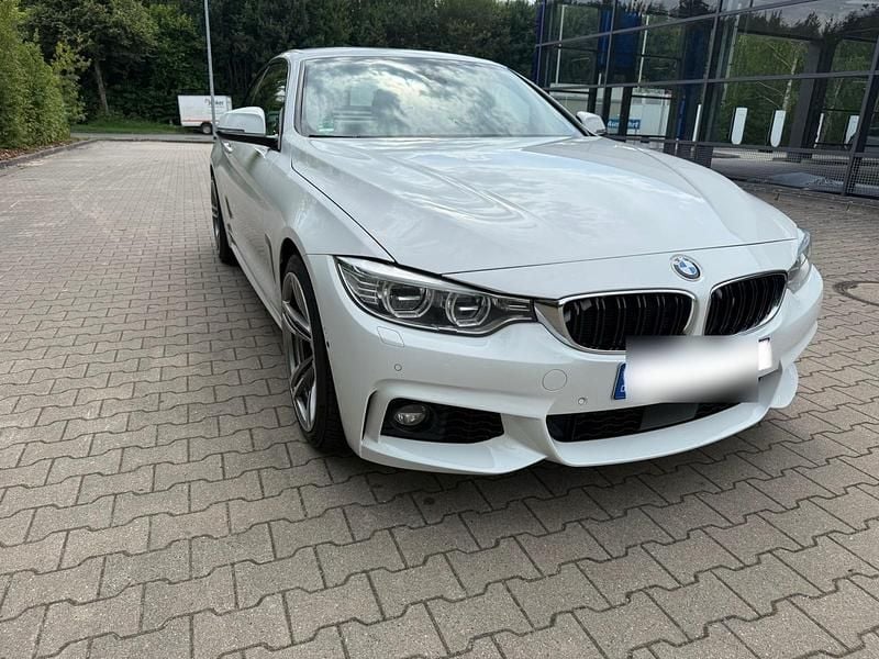Weiß Gebraucht 2015 BMW 435 M Sport Cabrio | 20.000 € (Fairer Preis) - Bild 1/4