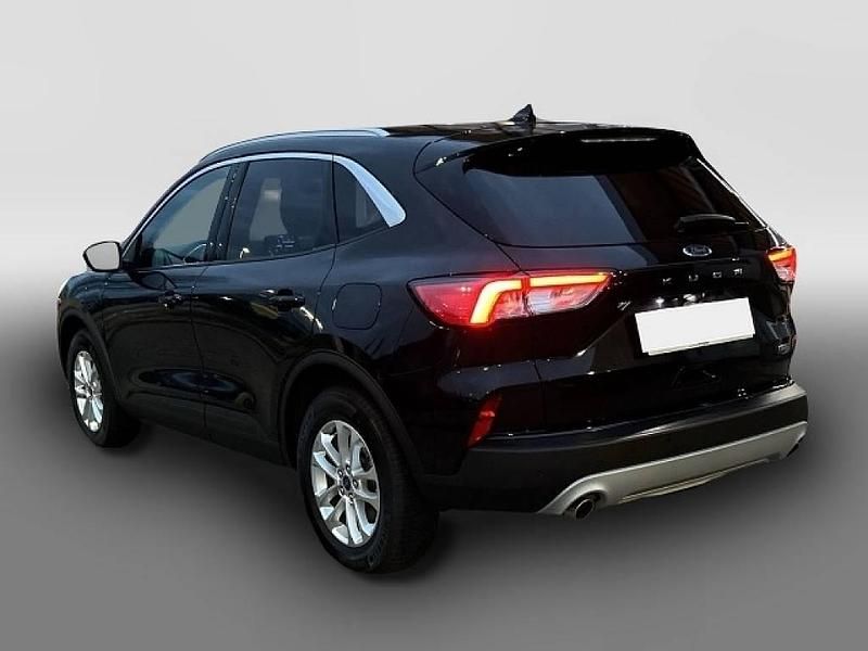 Usata Ford Kuga Titanium 224 CV (164 kW) 2022 Nero SUV