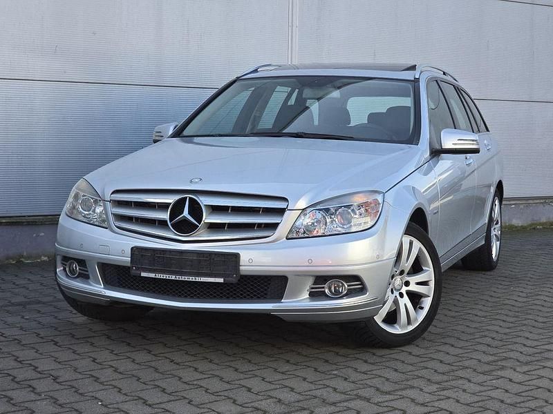 Gebraucht Mercedes C180 156 PS (114 kW) 2009 Silber Kombi