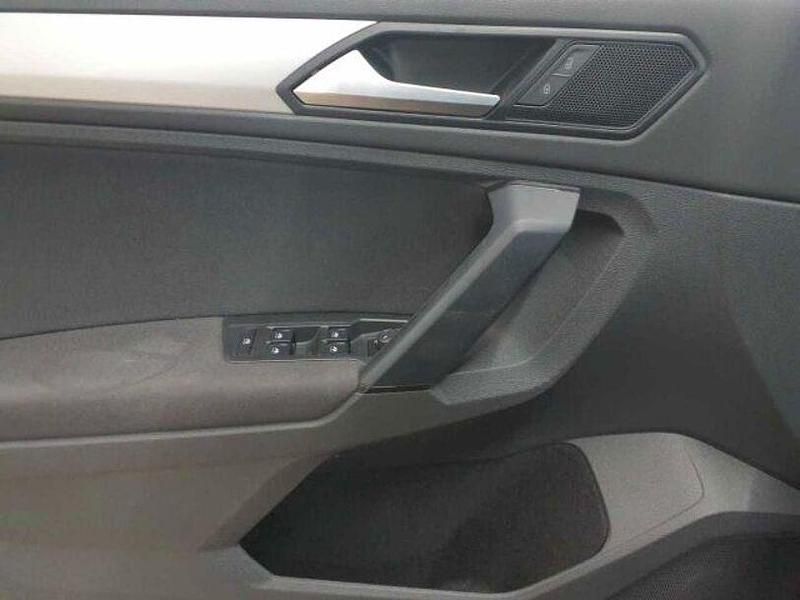 Gebraucht VW Tiguan 150 PS (110 kW) 2021 Mondsteingrau SUV