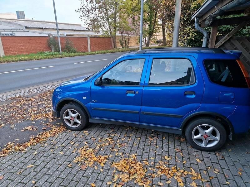 Blau Gebraucht 2005 Suzuki Ignis Kleinwagen | 3.300 € (Fairer Preis) - Bild 1/4