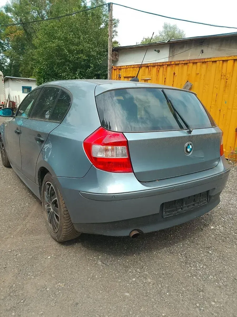 Gebraucht BMW 116 116 PS (85 kW) 2007 Silber Kleinwagen