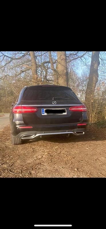 Gebraucht Mercedes E350 Style 258 PS (189 kW) 2018 Schwarz Kombi