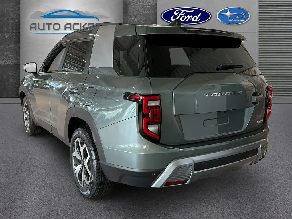 Neu KGM Torres 163 PS (119 kW) 2026 Hellgruen SUV