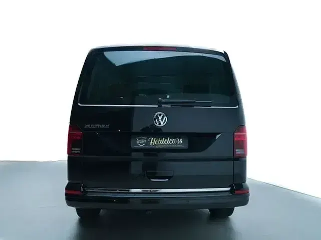 Używany VW Multivan Highline 150 KM (110 kW) 2020 Czarny Minivan