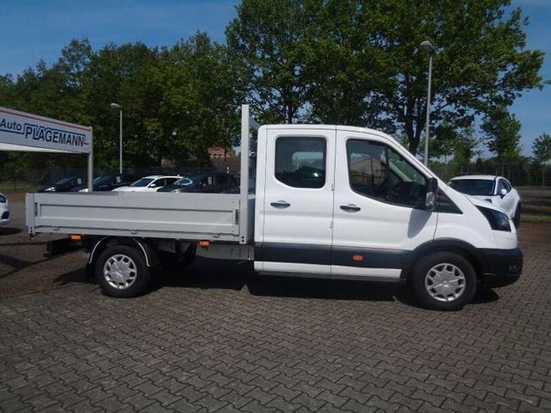 Gebraucht Ford Transit Trend 131 PS (96 kW) 2023 Weiß Limousine