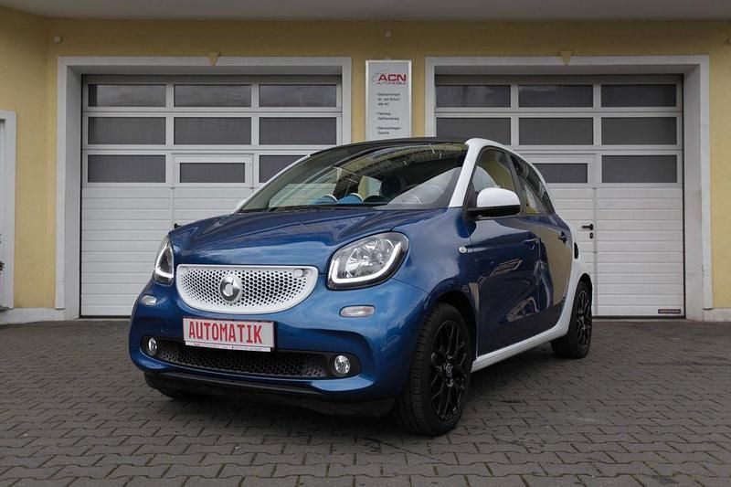Gebraucht Smart ForFour Basis 90 PS (66 kW) 2016 Weiß Kleinwagen