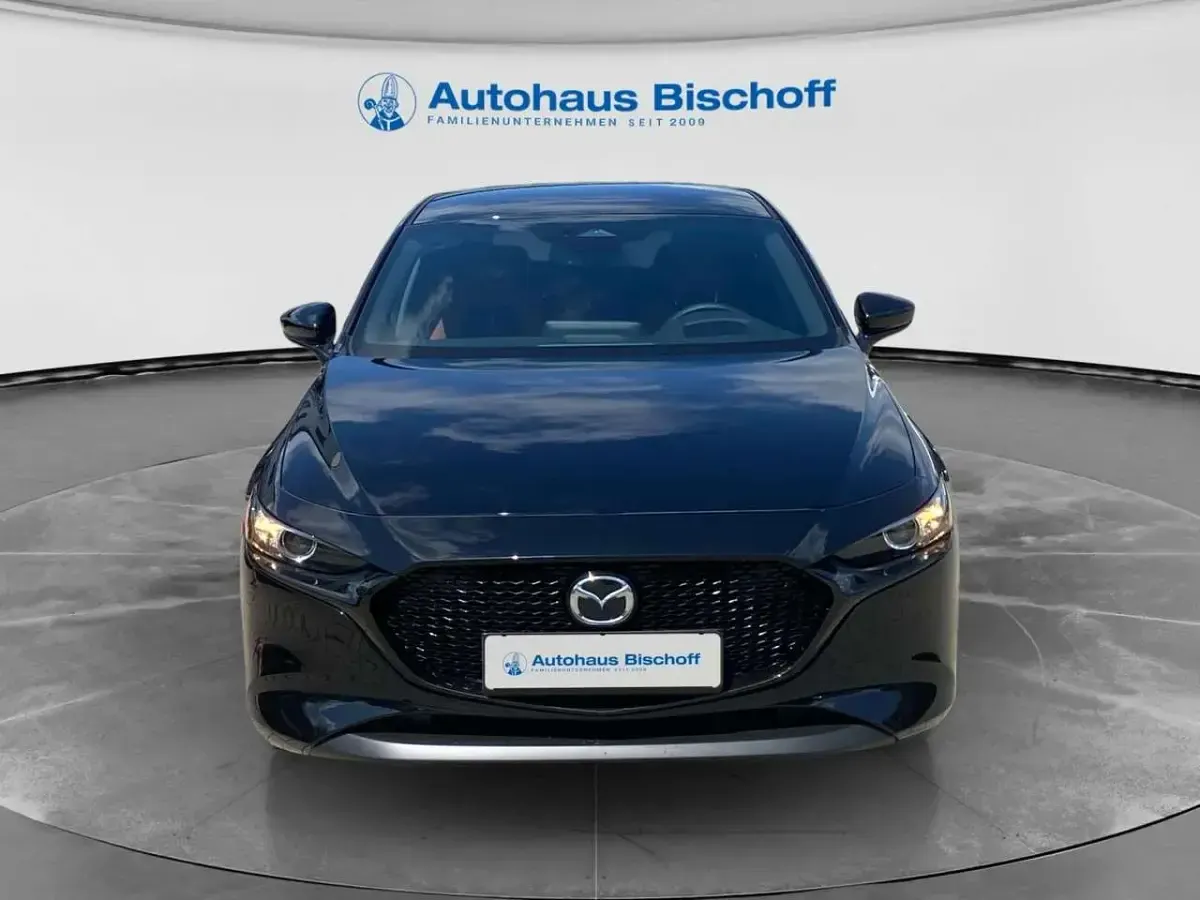 Gebraucht Mazda 3 Nagisa 140 PS (102 kW) 2026 Jet black metallic Limousine