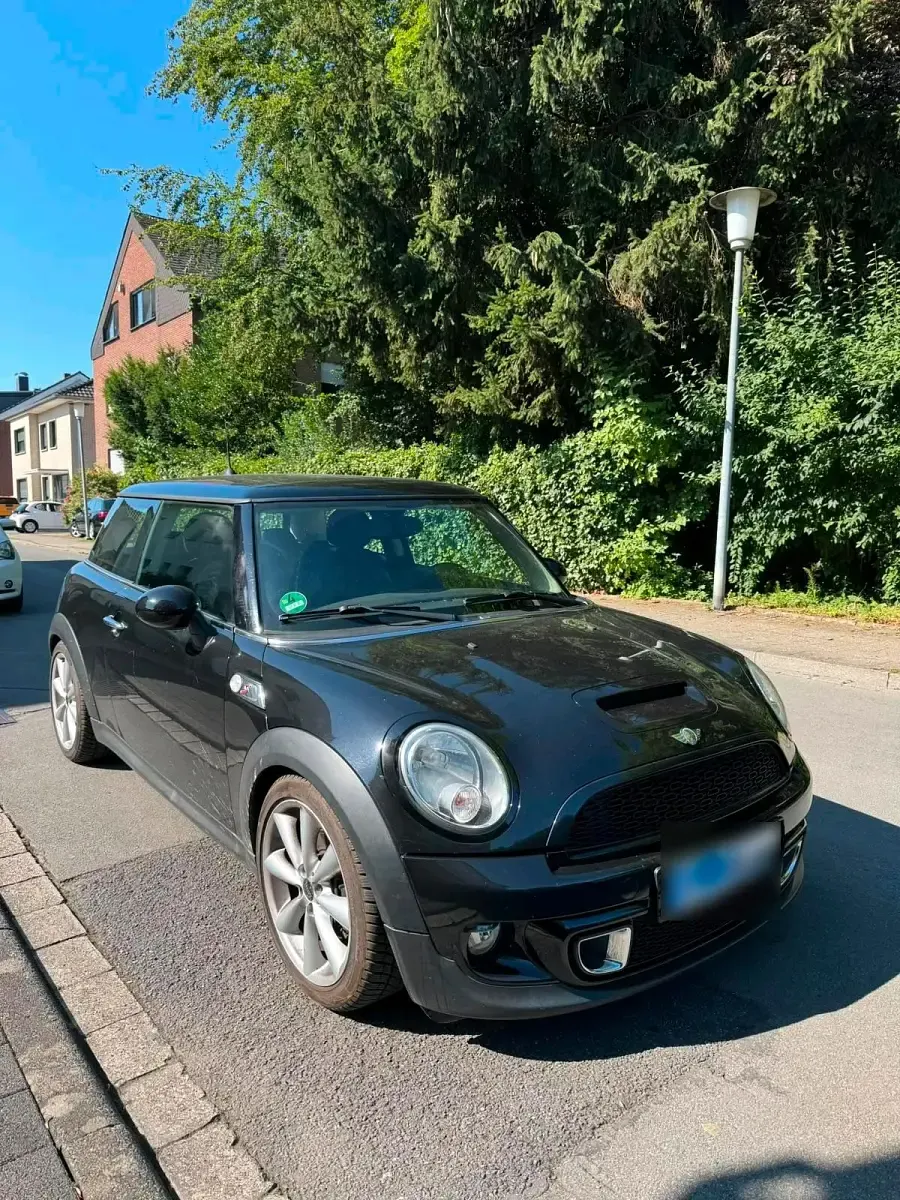 Gebraucht Mini Cooper SD 143 PS (105 kW) 2011 Schwarz Kleinwagen