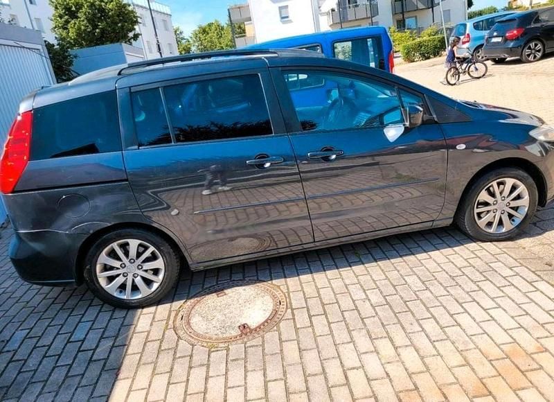 Grau Gebraucht 2005 Mazda 5 Van / Kleinbus | 2.500 € (Fairer Preis) - Bild 1/4