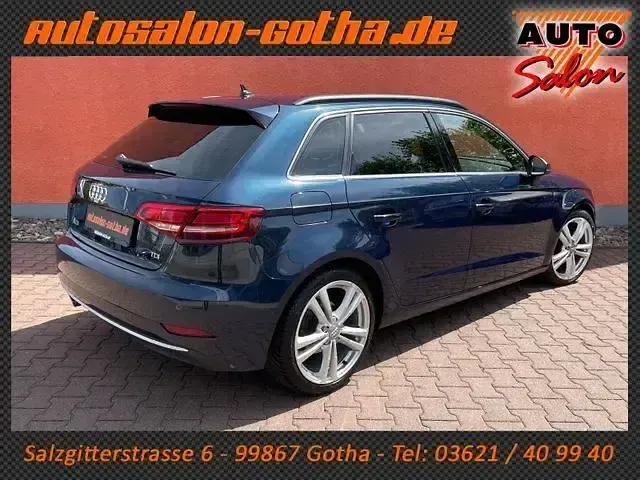 Używany Audi A3 Sport 150 KM (110 kW) 2017 Niebieski Sedan/Limuzyna