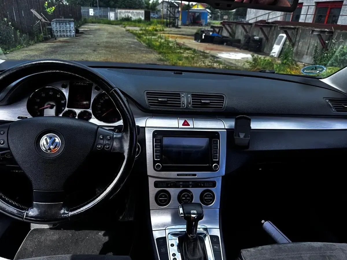 Gebraucht VW Passat 250 PS (183 kW) 2006 Silber Kombi