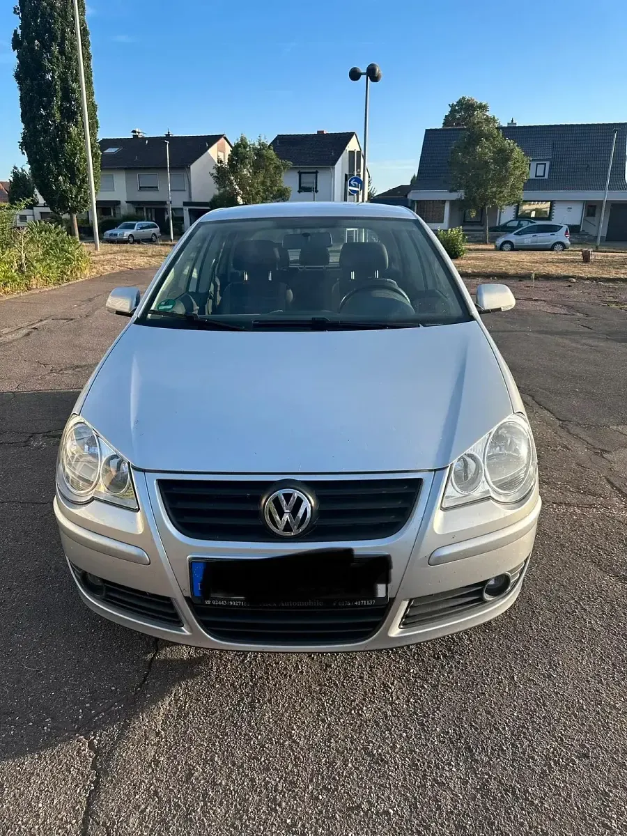Gebraucht VW Polo 69 PS (50 kW) 2008 Silber Kleinwagen