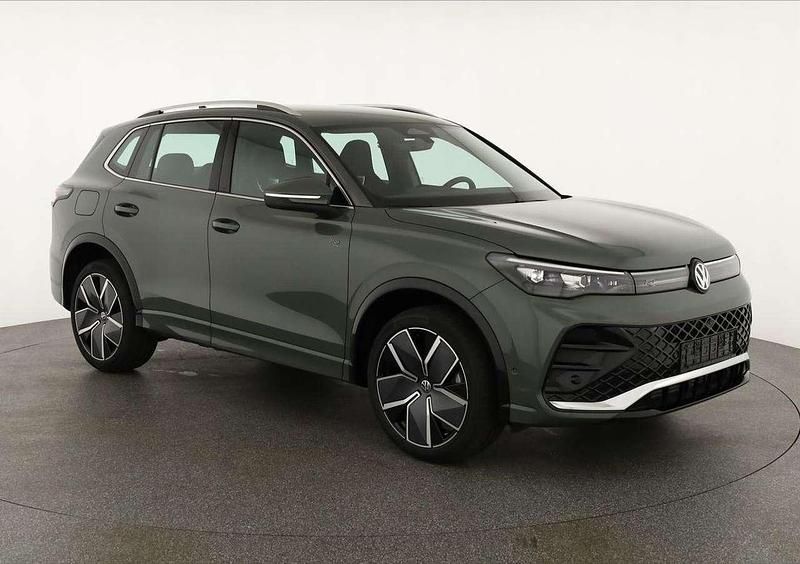 Grenadill schwarz met... Neu 2025 VW Tiguan R-line SUV | 51.090 € (Guter Preis) - Bild 1/4