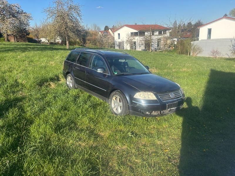 Gebraucht VW Passat 180 PS (132 kW) 2004 Blau Limousine