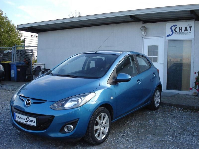 Blau Gebraucht 2012 Mazda 2 Edition Kleinwagen | 4.350 € (Fairer Preis) - Bild 1/4