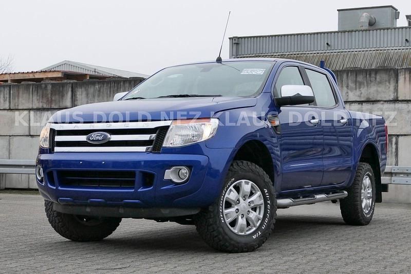 Używany Ford Ranger XLT 150 KM (110 kW) 2015 Niebieski Pickup