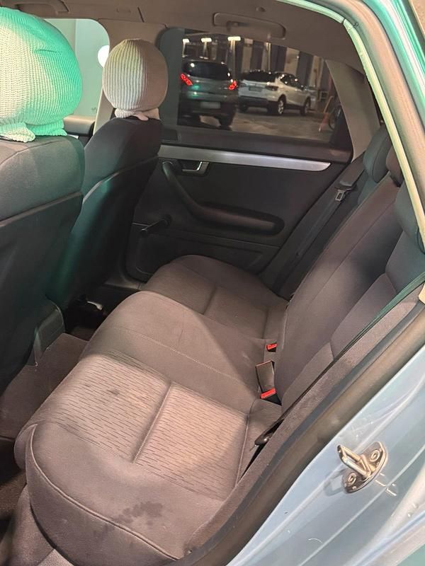 Gebraucht Audi A4 131 PS (96 kW) 2006 Blau Limousine